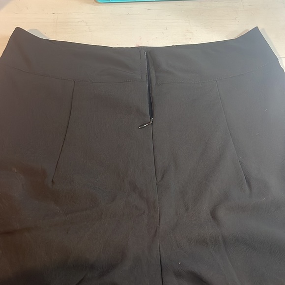 High waisted shorts - Picture 6 of 6